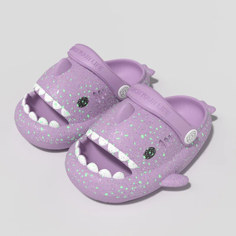 Kids' Shark Luminous Sandals Slip-On Waterproof Breathable Lightweight Non-Slip Casual Shoes for Boys and Girls Strap sandals