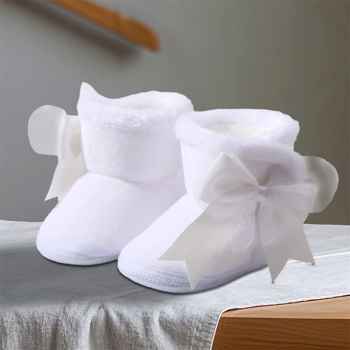 Infant Girls Cozy Fleece Lined Booties Cute Bowknot Slip-Resistant Crib Shoes